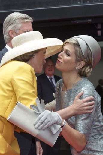 La reine Mathilde de Belgique et la reine Maxima des Pays-Bas à Waterloo, le 18 juin 2015