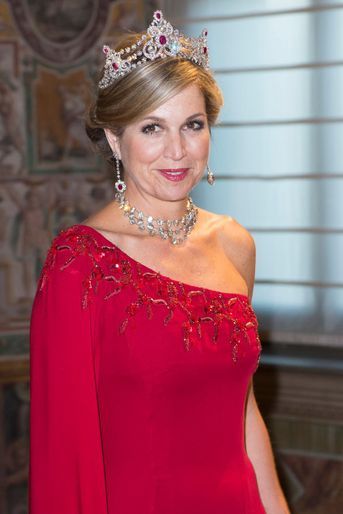La reine Maxima des Pays-Bas parée de la tiare Mellerio en rubis et diamants à Rome, le 20 juin 2017