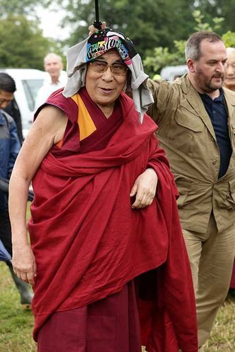 Le Dalaï Lama parmi les stars de Glastonbury  - Venu prôner la paix