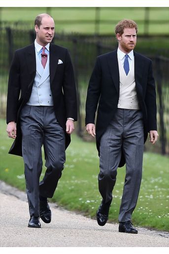 William et Harry arrivent au mariage de Pippa Middleton 