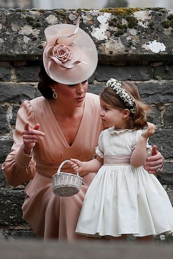 Le bibi de la duchesse Catherine de Cambridge au mariage de Pippa Middleton à Englefield, le 20 mai 2017