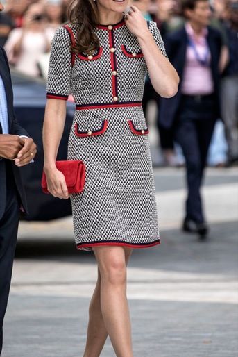 Kate Middleton Au Victoria And Albert Museum 18