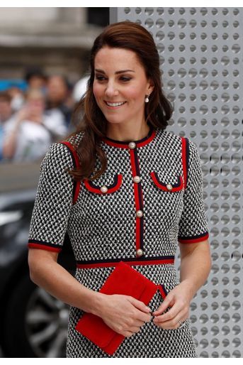 Kate Middleton Au Victoria And Albert Museum 19