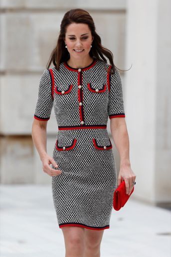 Kate Middleton Au Victoria And Albert Museum 31