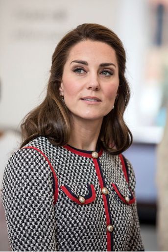 Kate Middleton Au Victoria And Albert Museum 33
