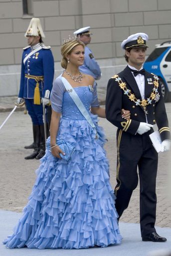 La princesse Madeleine de Suède dans une robe Linda Nurk le 19 juin 2010