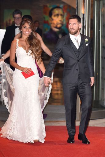 Lionel Messi et Antonella Roccuzzo se sont mariés vendredi.