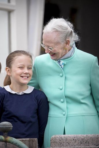 La reine Margrethe II de Danemark et la princesse Isabella à Marselisborg, le 15 avril 2017