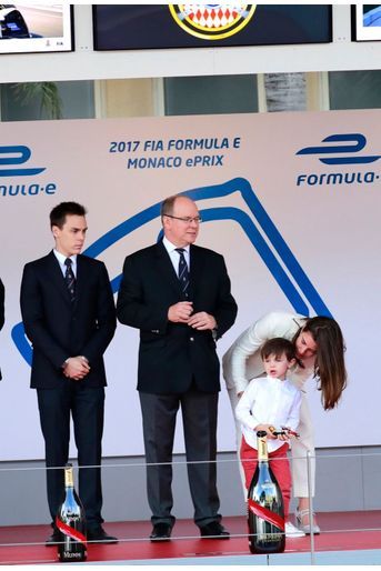 Raphaël Et Charlotte Casiraghi À La Remise Des Trophées De L'ePrix De Monaco 16