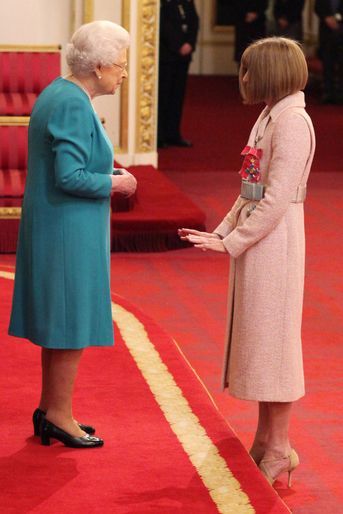 La reine Elizabeth II et Anna Wintour à Londres, le 5 mai 2017