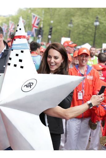 Kate Middleton, Les Princes William Et Harry Au Marathon De Londres, Dimanche 23 Avril 2017  45