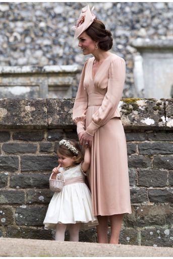 Le Prince George Et La Princesse Charlotte Au Mariage De Leur Tante Pippa Middleton 11