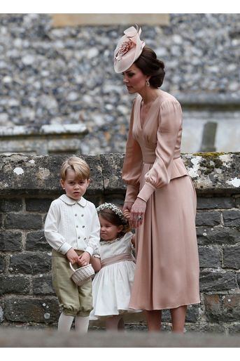 Le Prince George Et La Princesse Charlotte Au Mariage De Leur Tante Pippa Middleton 7