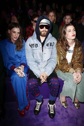 Charlotte Casiraghi avec Jared Leto et Juliette Maillot au défilé Gucci à la Fashion Week à Milan, le 22 février 2017