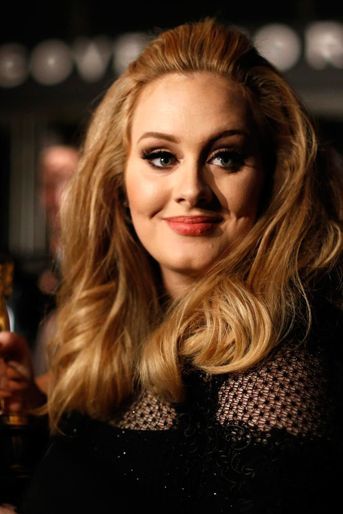 Adele à l&#039;avant-première de &quot;Skyfall&quot; en 2013. 