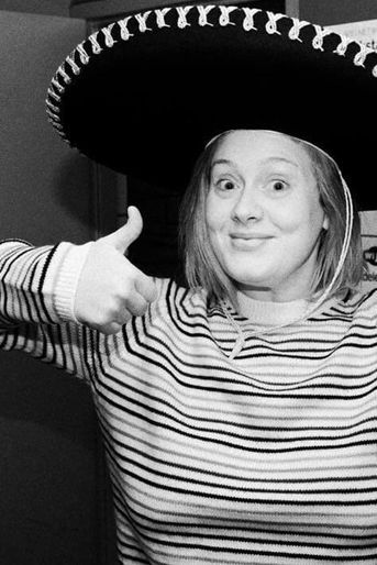 Adele prend la pose au Mexique. 