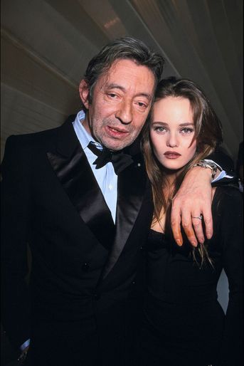 Vanessa Paradis avec Serge Gainsbourg en 1990.