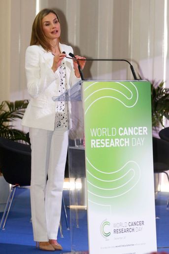 La reine Letizia d&#039;Espagne lance la Journée mondiale de la recherche sur le cancer à Barcelone, le 22 septembre 2016