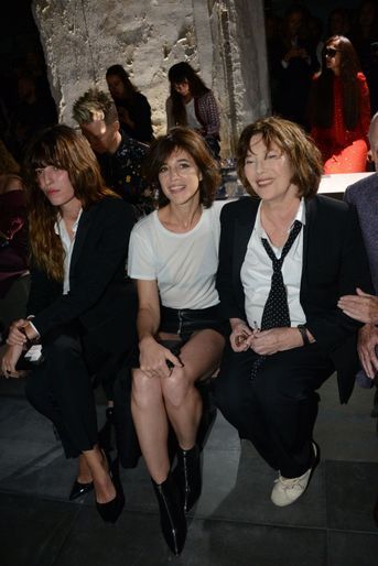 Lou Doillon, Jane Birkin et Charlotte Gainsbourg