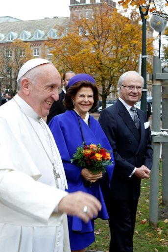 La reine Silvia et le roi Carl XVI Gustaf de Suède avec le pape François à Lund, le 31 octobre 2016