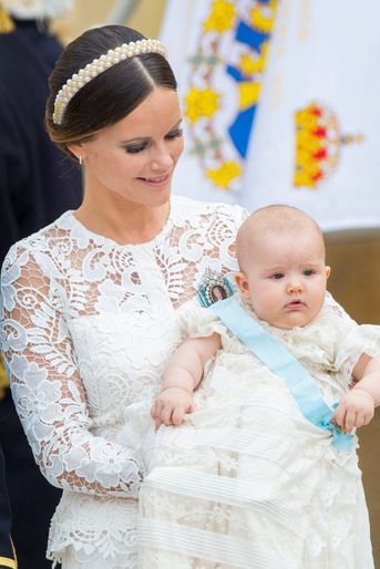 La princesse Sofia de Suède avec son fils le prince Alexander à Stockholm, le 9 septembre 2016