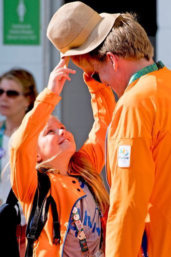 Le roi Willem-Alexander des Pays-Bas avec sa fille Ariane aux JO de Rio, le 19 août 2016