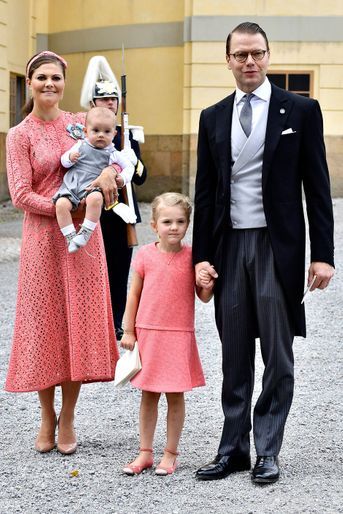 Les princesses Victoria et Estelle de Suède avec les princes Daniel et Oscar à Stockholm, le 9 septembre 2016