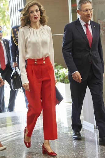 La reine Letizia d'Espagne à Madrid, le 5 octobre 2016
