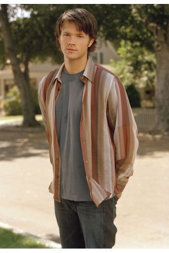 Dean Forester (Jared Padalecki)