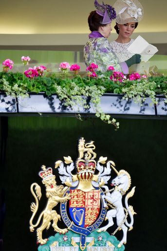 La duchesse Catherine de Cambridge avec la princesse Anne au Royal Ascot, le 15 juin 2016