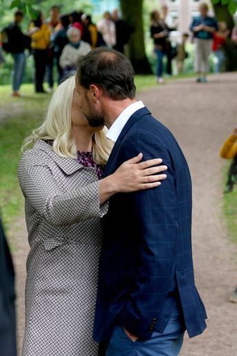 La princesse Mette-Marit et le prince Haakon de Norvège à Oslo, le 20 juin 2016