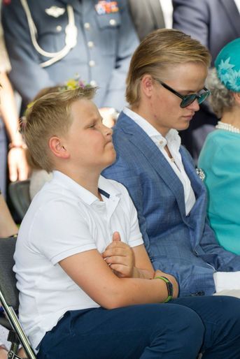 Le prince Sverre Magnus de Norvège avec son demi-frère Marius Borg Hoiby à Trondheim, le 23 juin 2016