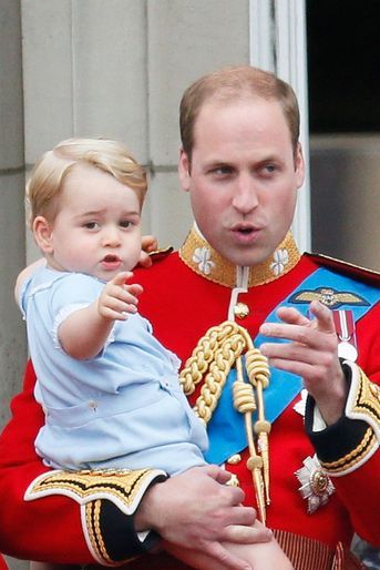 Le prince William avec son fils le prince George, le 13 juin 2015