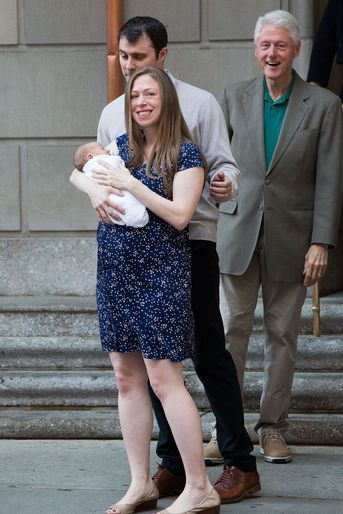 Chelsea avec le petit Aidan, à la sortie de la maternité, le 20 juin 2016.