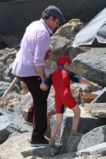 Robert Downey Jr et son fils Exton Elias pour le Memorial day à Malibu, mai 2016