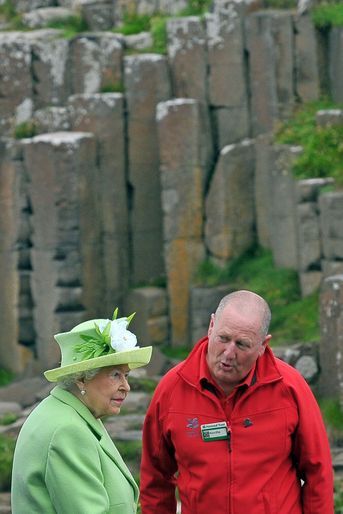 La reine Elizabeth II sur le site de Giant&#039;s Causeway, le 28 juin 2016