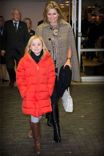 La princesse Ariane des Pays-Bas avec sa mère Maxima, le 1er février 2015