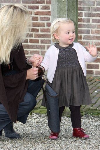 La princesse Ariane des Pays-Bas avec sa mère Maxima, le 2 novembre 2008