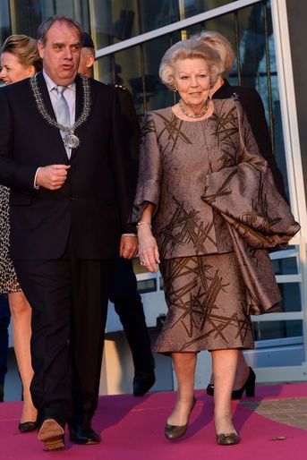 La princesse Beatrix des Pays-Bas à Delft, le 16 mars