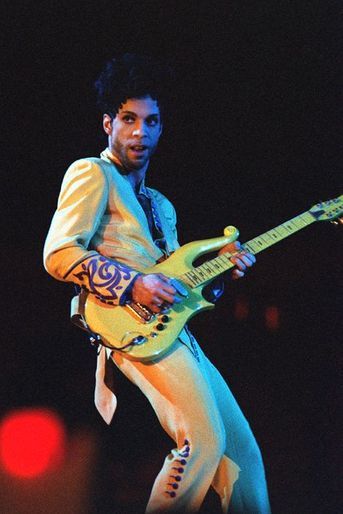 Le chanteur Prince au Palais des Sports de Paris-Bercy, en juillet 1992.