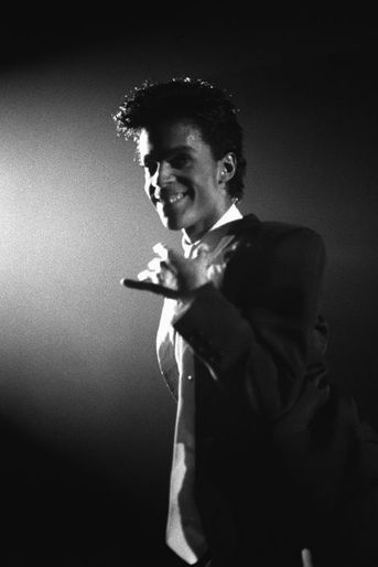 Le chanteur Prince au Zénith de Paris, en août 1986.