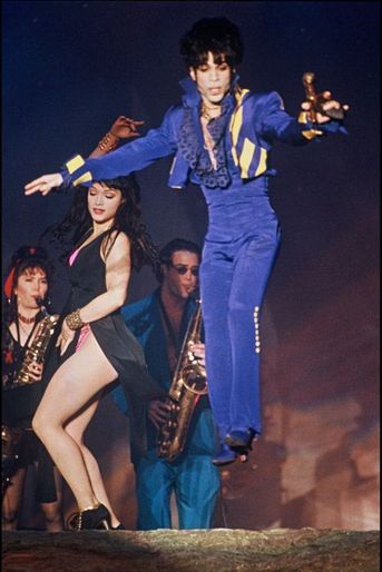 Le chanteur Prince en concert à Wembley, en août 1993.