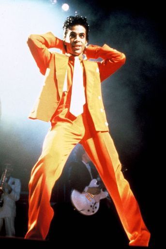 Le chanteur Prince en concert au Royaume-Uni, en août 1986.