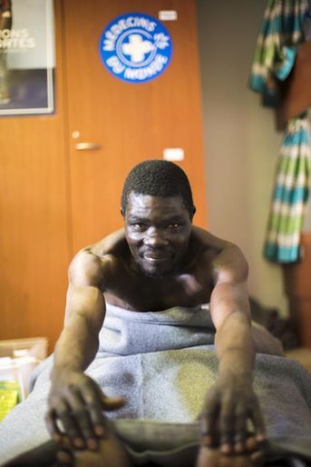Moussa, footballeur ivoirien, se remet d'une blessure au genou