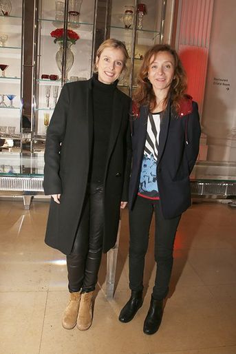 Karin Viard et Sylvie Testud à Paris le 22 janvier 2016