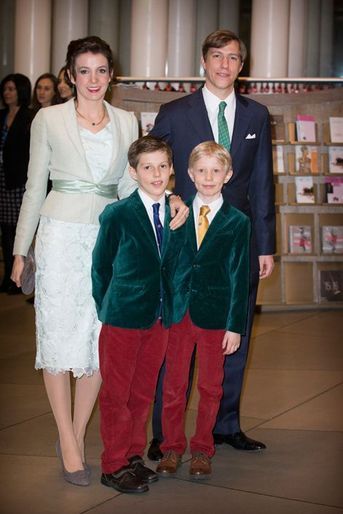 Le prince Louis de Luxembourg avec sa femme la princesse Tessy et leurs fils Gabriel et Noah, aux 95 ans du grand-duc Jean, le 9 janvier 2016