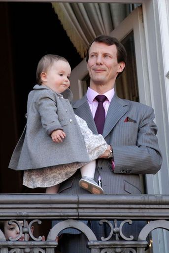 Athena avec le prince Joachim, le 16 avril 2013