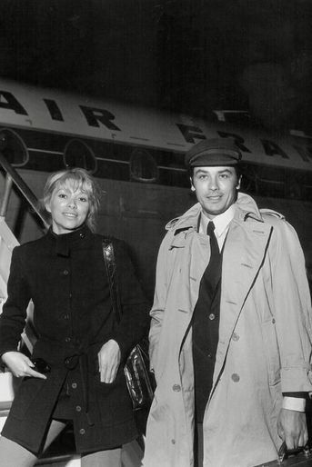 Avec Mireille Darc, en route vers Marseille, 1969