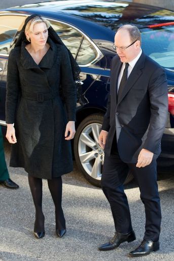 La princesse Charlène et le prince Albert II de Monaco, à Monaco le 7 avril 2015