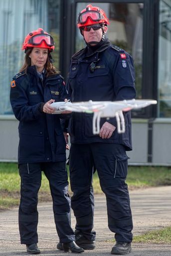 La princesse Marie de Danemark aux commandes d&#039;un drone, le 13 mars 2015